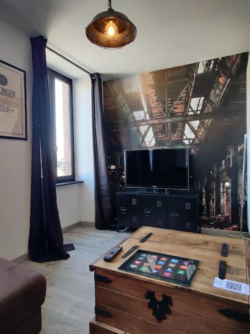 Les Studios De Flo' : The Bel'Factory 38 M² Wifi Belfort Dış mekan fotoğraf